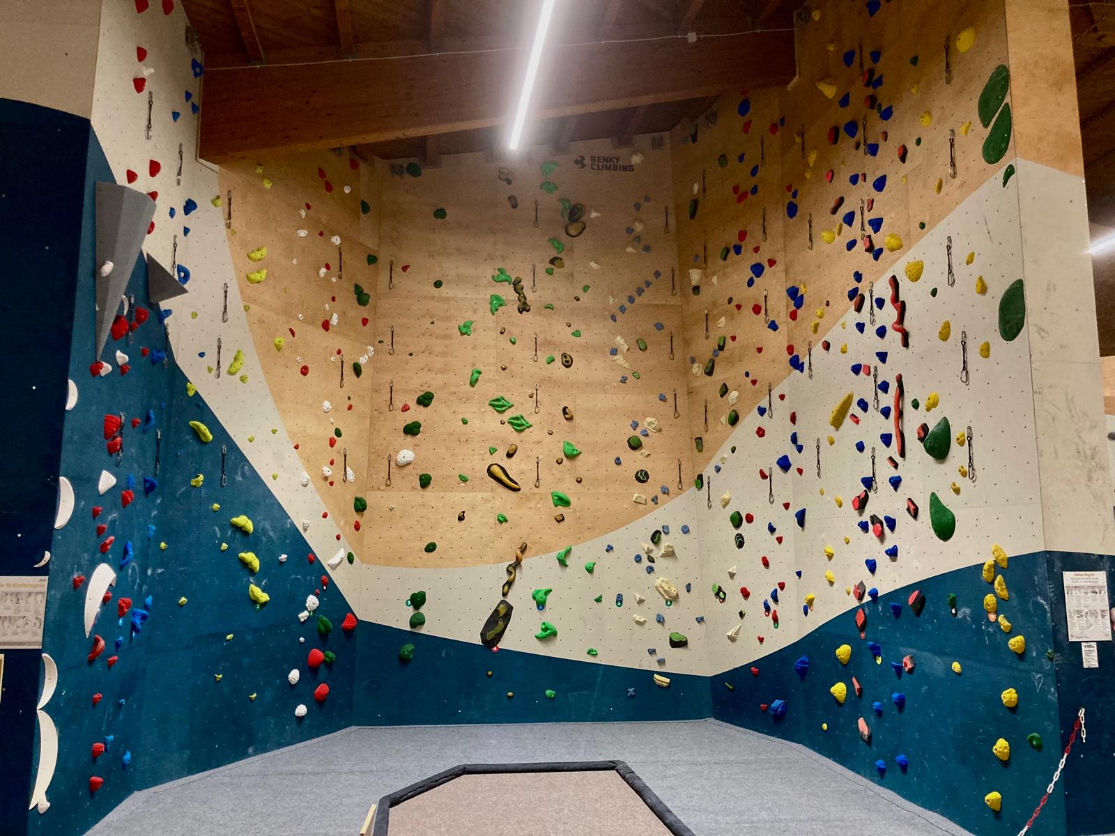 WhatsApp Image 2026 01 15 at 21.02.23